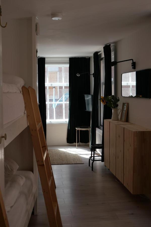 Tiny Private City Rooms Гарлем Экстерьер фото