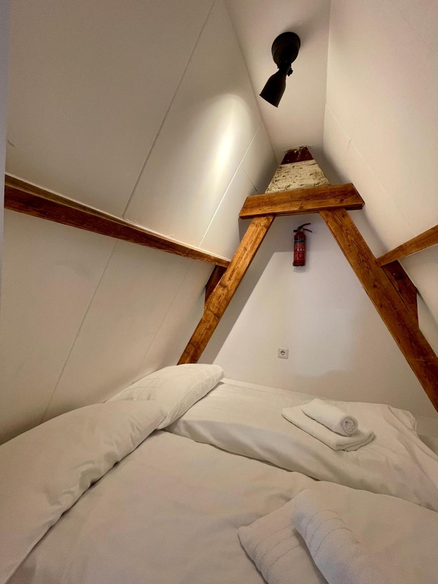 Tiny Private City Rooms Гарлем Номер фото