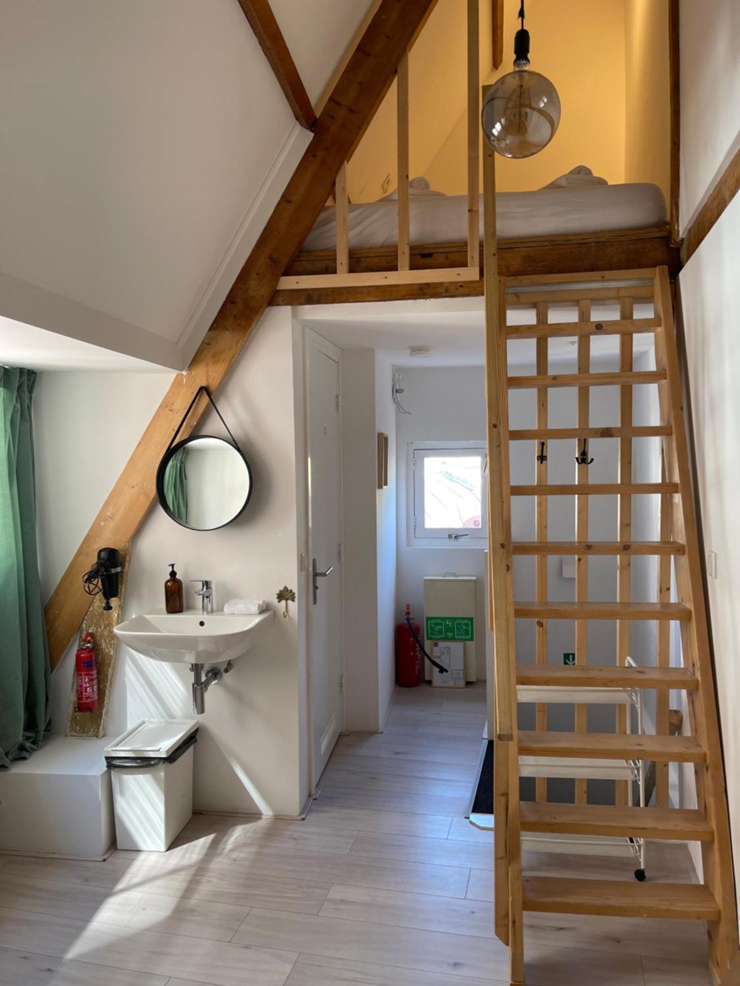 Tiny Private City Rooms Гарлем Номер фото