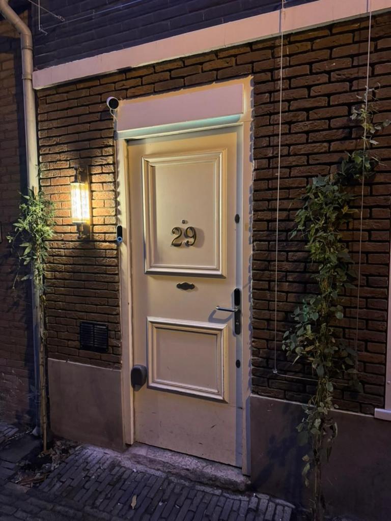 Tiny Private City Rooms Гарлем Экстерьер фото